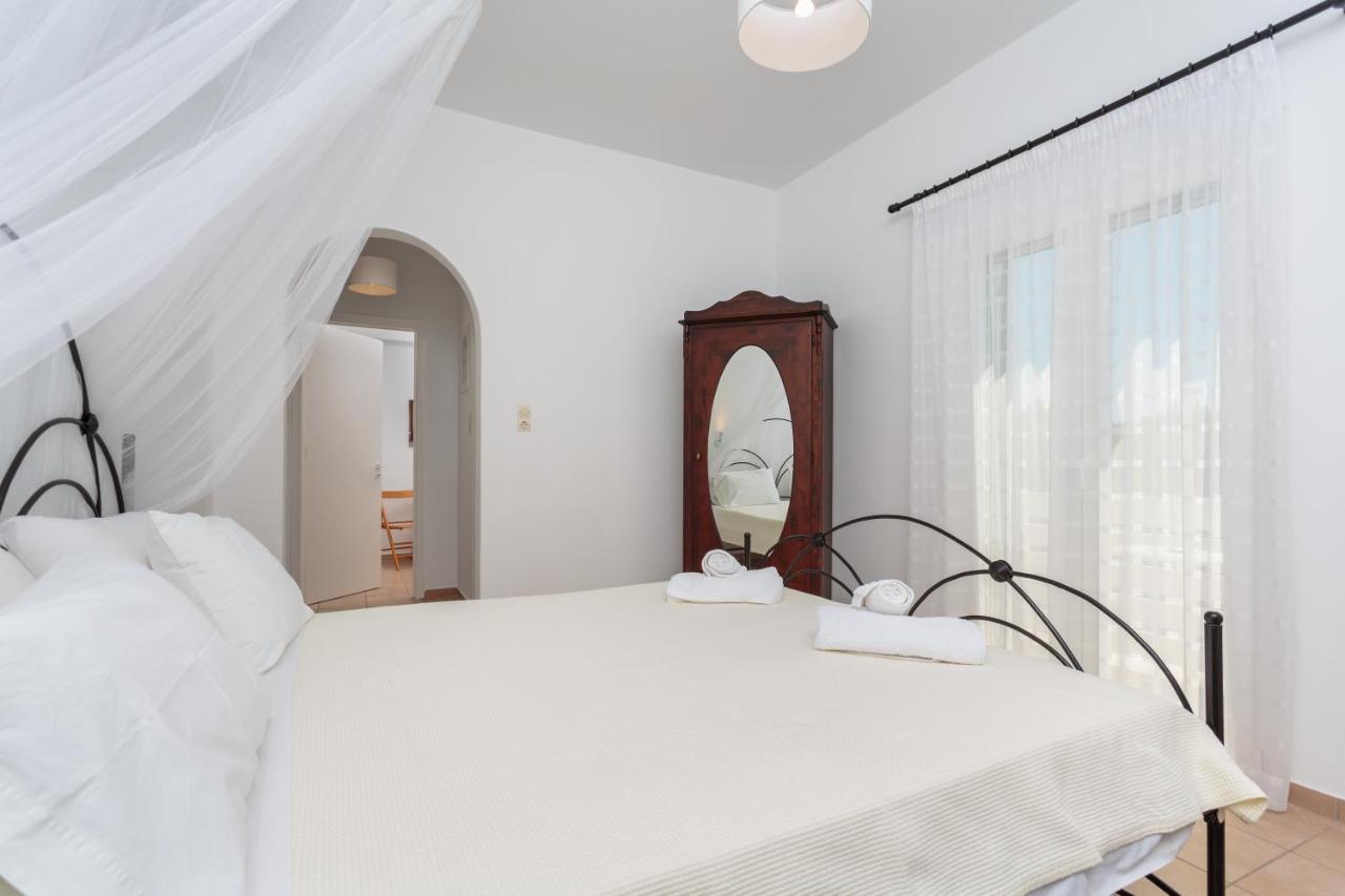 Tzane Apartments Chrisi Akti  Zewnętrze zdjęcie