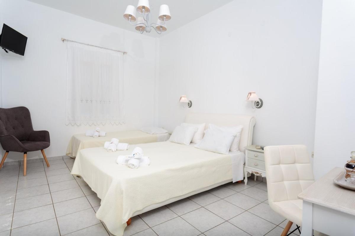 Tzane Apartments Chrisi Akti  Zewnętrze zdjęcie